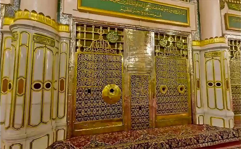 Rawdah Mubarak (Sacred chamber)